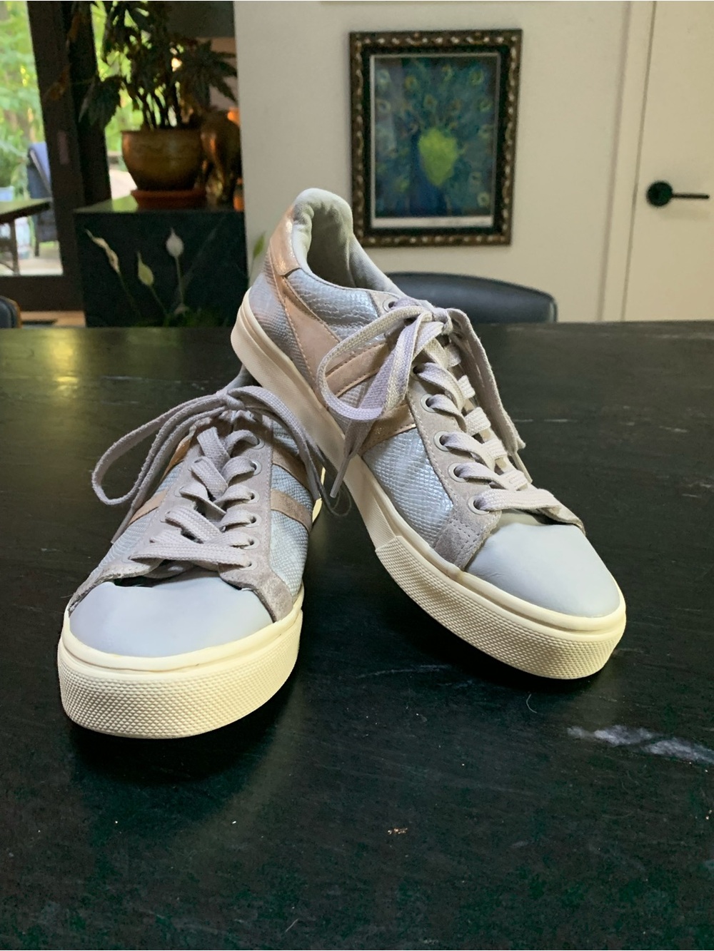 GOLA Sneakers Light Gray and gold SZ 9